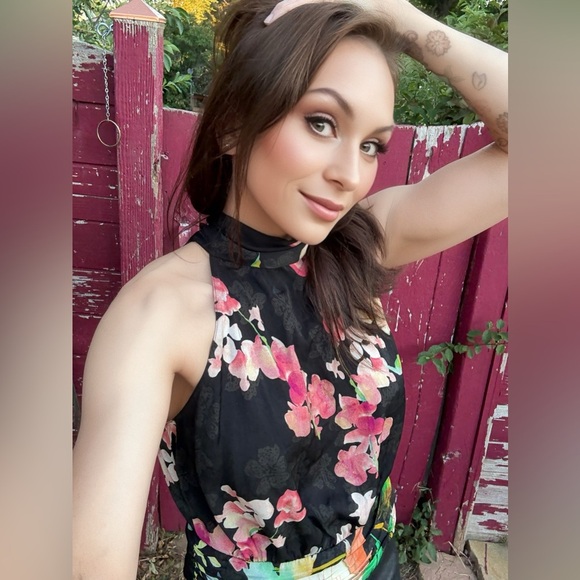 Zara Tops - NWOT- Zara Floral High Neck Crop Sleeveless Blouse- Size M